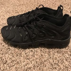 Nike air vapormax plus Triple black